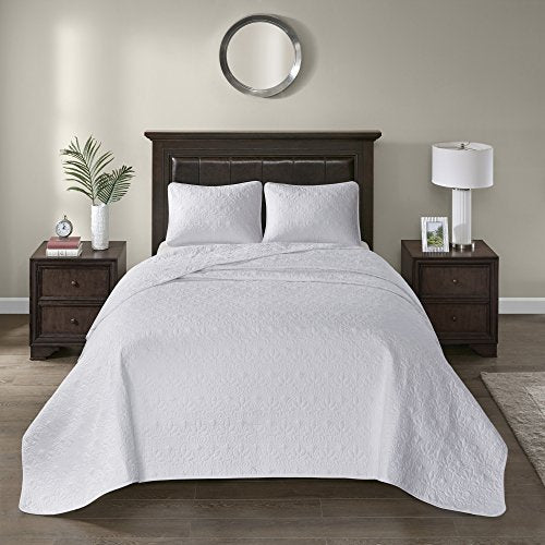 Madison Park Quebec Reversible Damask Design, Double Sided Quilting All Season, Lightweight Coverlet Bedspread Bedding Set, Matching Shams, Full(96"x110"), White