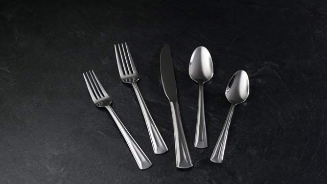 Oneida Cella 42 Piece Everyday Flatware Set, Service for 8