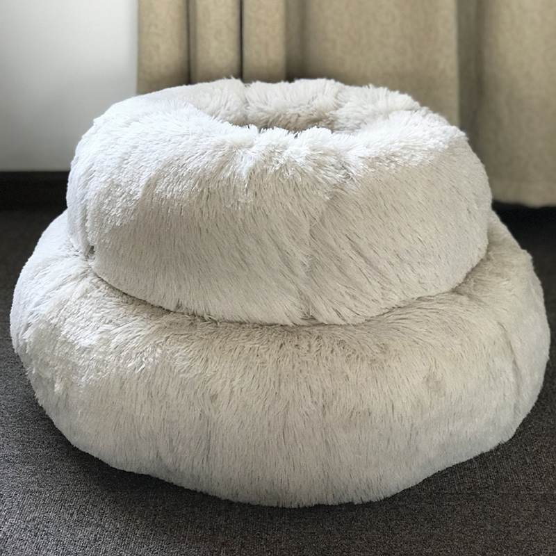 Long Plush Super Soft Pet Bed home-place-store.myshopify.com [HomePlace] [Home Place] [HomePlace Store]