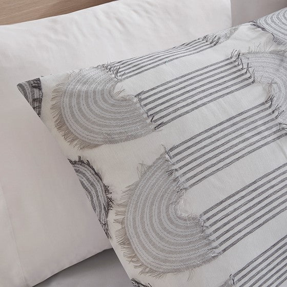 Intelligent Design Astoria Clip Jacquard Comforter Set Full/Queen 1 Comforter:90""W x 90""L 2 Standard Shams:20""W x 26""L (2)