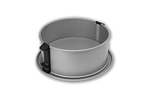 USA Pan Leak-Proof Nonstick Commercial Springform Pan, 9-Inch Bakeware Round Cake Pan, 9 inch, Nonstick & Quick Release Coating, Made in the USA from Aluminized Steel, Set of 2 Bundle