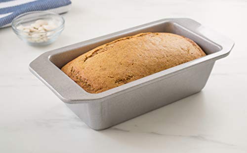 USA Pan American Bakeware Classics 1-Pound Loaf Pan, Aluminized Steel, 1 Pound