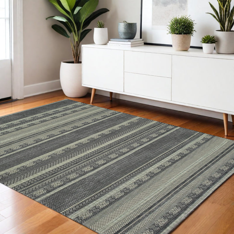 Home Outfitters 9&