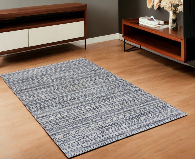 Home Outfitters 20&