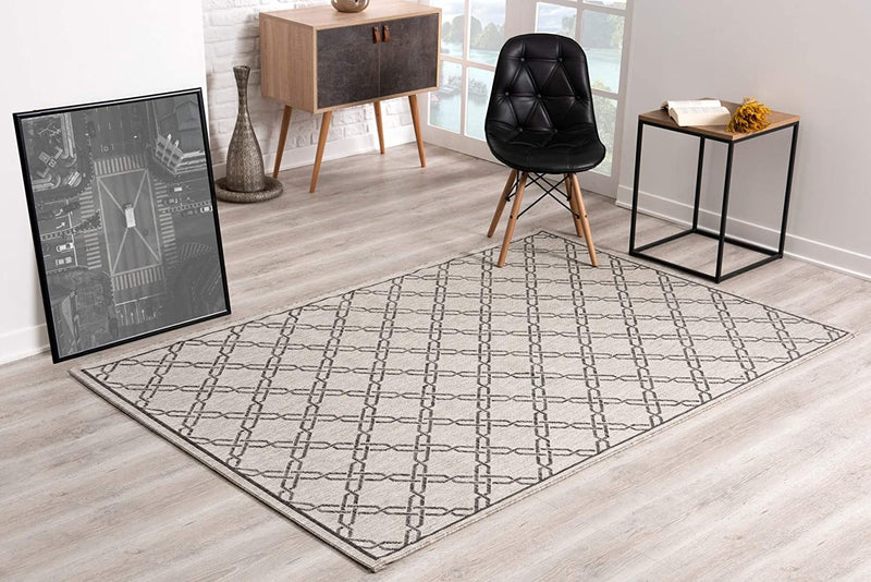 Home Outfitters 4&