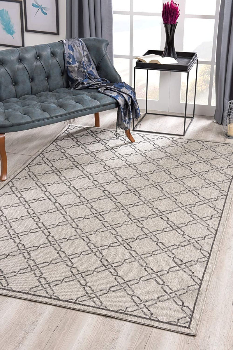 Home Outfitters 4&