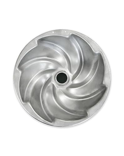 USA Pan Swirl Tube Cake Pan