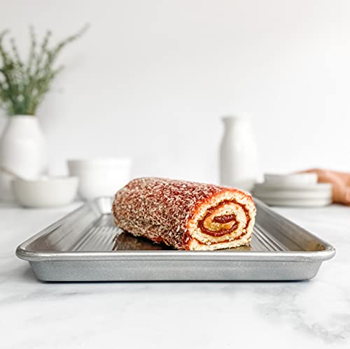 USA Pan Bakeware Jelly Roll Pan, Warp Resistant Nonstick Baking Pan & Bakeware Half Sheet Pan, Warp Resistant Nonstick Baking Pan, Made in the USA from Aluminized Steel 17 1/4 x12 1/4 x1