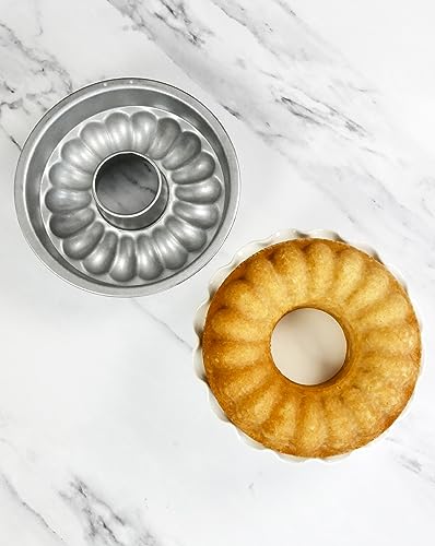 USA Pan Savarin Tube Cake Pan
