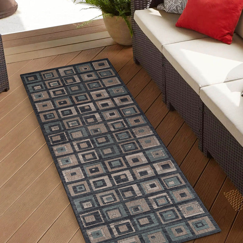 Home Outfitters 4&