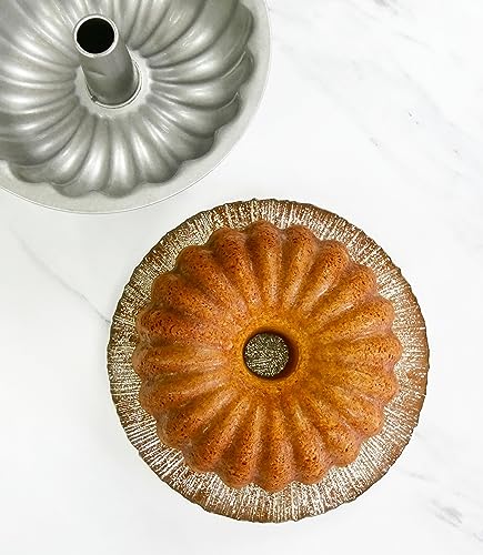 USA Pan Global Bakeware Scalloped Tube Cake Pan