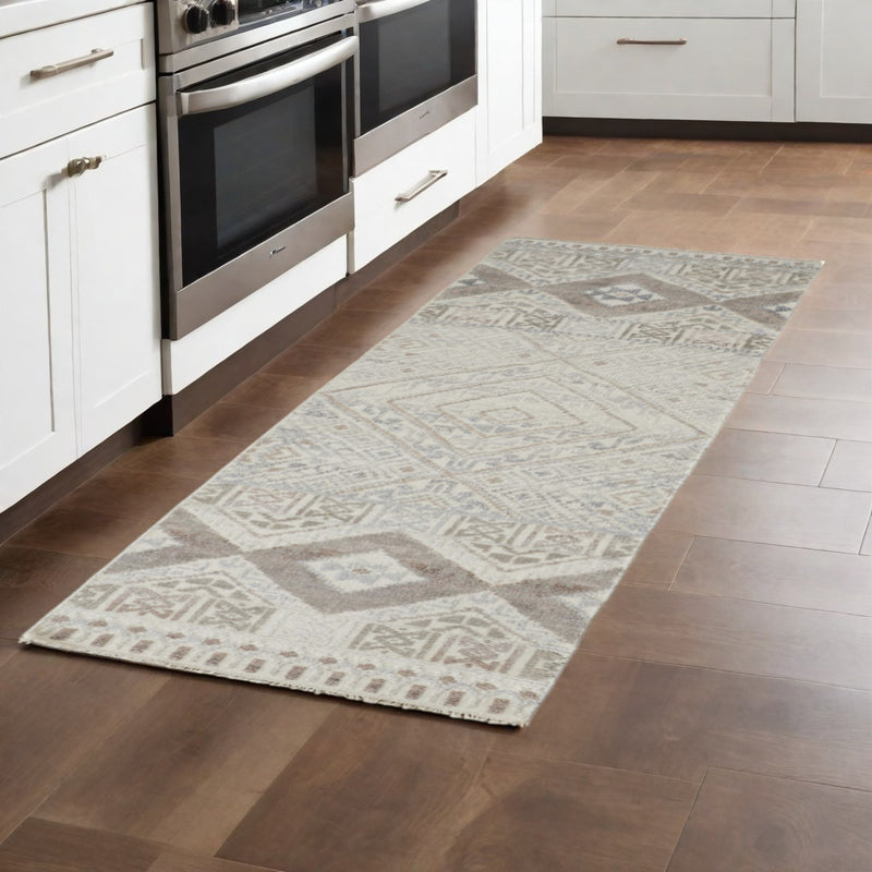Home Outfitters 4&