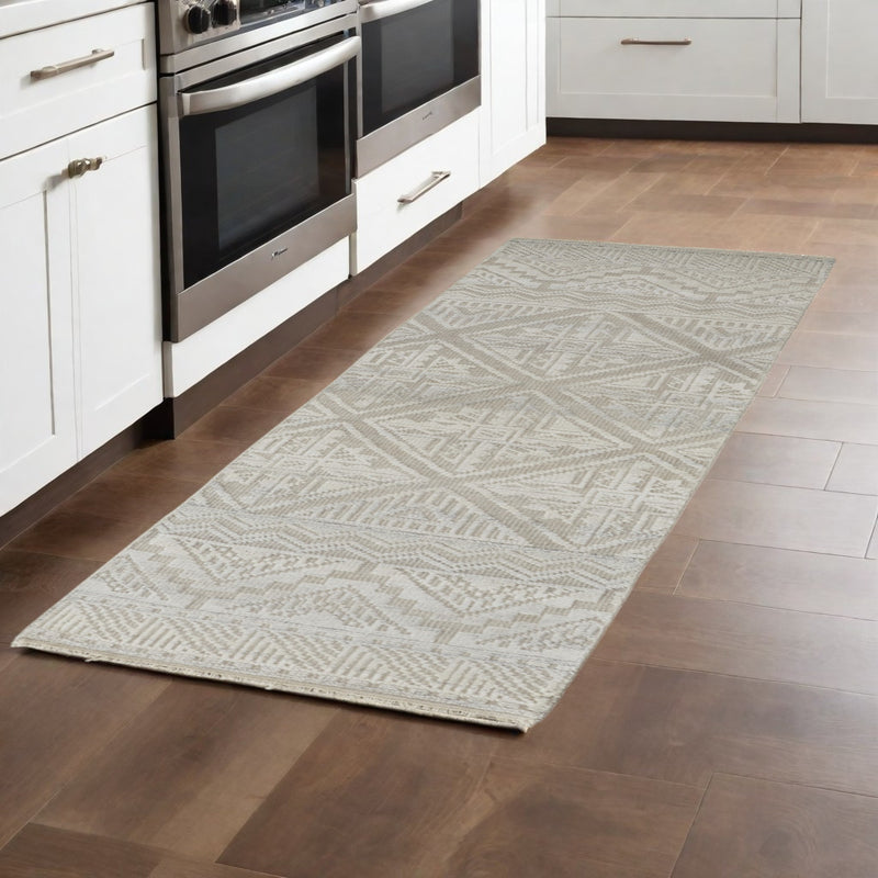 Home Outfitters 4&