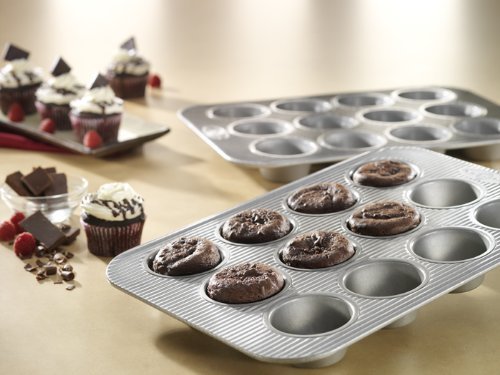 USA Pan Bakeware Nonstick Round Cake Pan, 8-Inch, Aluminized Steel