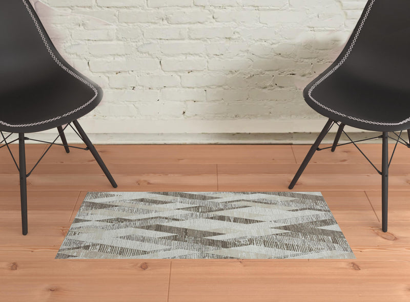Home Outfitters 2&