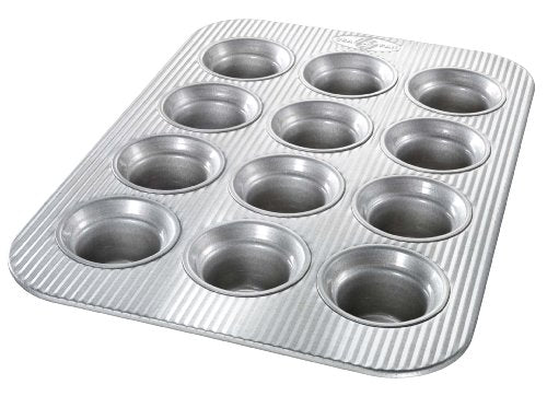 USA Pan Bakeware Nonstick Crown Muffin Pan, 12 Cup