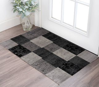 Home Outfitters 2' X 3' Gray and Black Geometric Washable Non Skid Area Rug