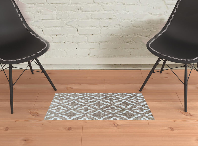 Home Outfitters 2&