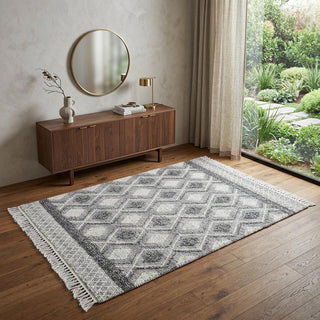 Home Outfitters 4' X 6' Gray and Ivory Geometric Hand Woven Area Rug With Fringe