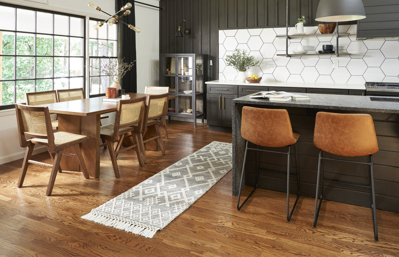 Home Outfitters 4&