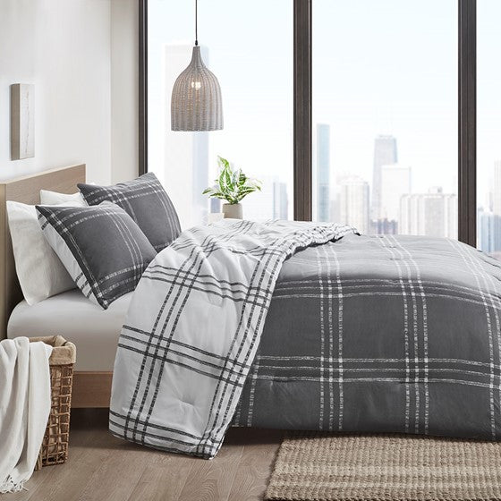 Intelligent Design Pike Plaid Reversible Comforter Set Twin/Twin XL