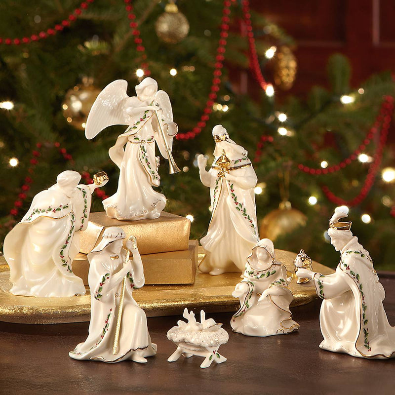 Lenox 806053 Holiday 7-Piece Mini Nativity Set, Ivory