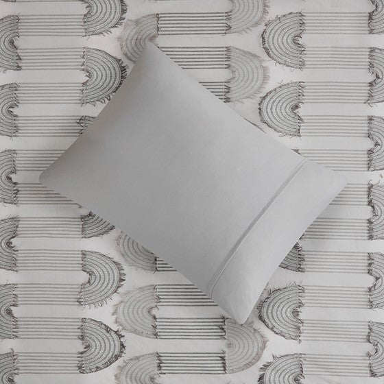 Intelligent Design Astoria Clip Jacquard Comforter Set Full/Queen 1 Comforter:90""W x 90""L 2 Standard Shams:20""W x 26""L (2)