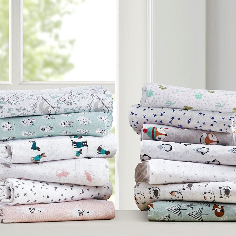 Intelligent Design Cozy Soft Cotton Flannel Printed Sheet Set Full 1 Flat Sheet:81“W x 96""L 1 Fitted Sheet:54”W x 75""L + 12“D 2 Standard Pillowcases:20”W x 30“L