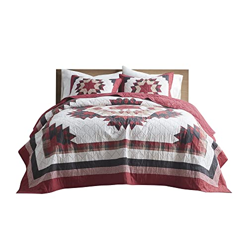 Woolrich Compass Reversible Quilt Set - Cottage Styling Reversed to Solid Color, All Season Lightweight Coverlet, Cozy Bedding Layer, Matching Shams, Oversized King/Cal King, Southwestern Red 3 Piece