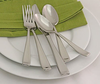 Oneida Moda 65-Piece Flatware Set, Service for 12