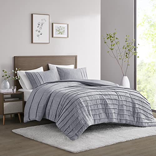 Beautyrest Blue 3 Piece Cationic Dyed King Comforter Set with Pleats BR10-3865