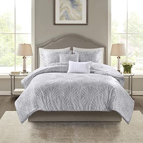 Beautyrest Polyester 5-Piece Comforter Set in Champagne Finish