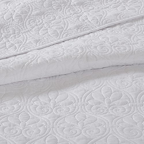 Madison Park Quebec Queen Size Quilt Bedding Set - White , Damask – 3 Piece Bedding Quilt Coverlets – Ultra Soft Microfiber Bed Quilts Quilted Coverlet