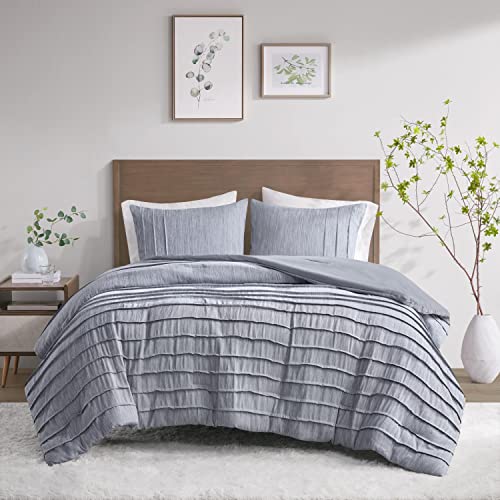 Beautyrest Blue 3 Piece Cationic Dyed King Comforter Set with Pleats BR10-3865