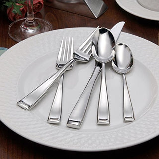 Oneida Moda 65-Piece Flatware Set, Service for 12