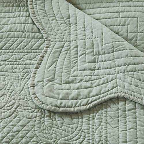 Madison Park Tuscany Luxury Oversized Quilted Throw with Scalloped Edges Seafoam 60x72 Quilted Premium Soft Cozy Microfiber For Bed, Couch or Sofa