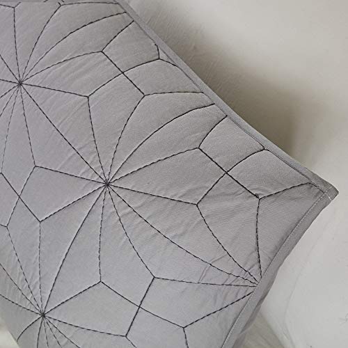 Urban Habitat 100% Cotton Quilt Set Textured Design - All Season, Lightweight Coverlet Bedspread Bedding Set, Matching Shams, Full/Queen(88"x92"), Caden, Reversible Geometric Grey 3 Piece