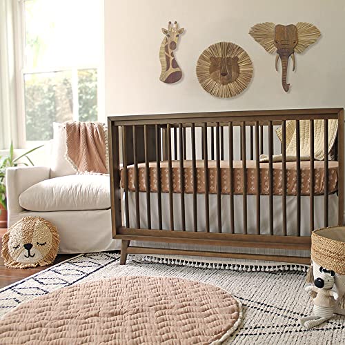 Crane Baby Safari Nursery Décor, Wooden Animal Wall Décor for Boys and Girls, Elephant, 21" x 21"