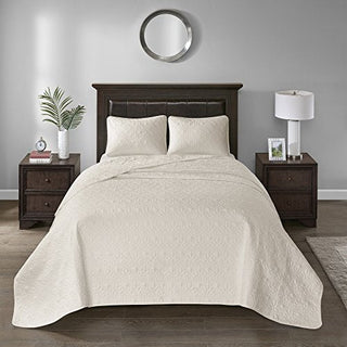 Madison Park Quebec Full Size Quilt Bedding Set - Ivory, Damask, 3 Piece Bedding Quilt Coverlets