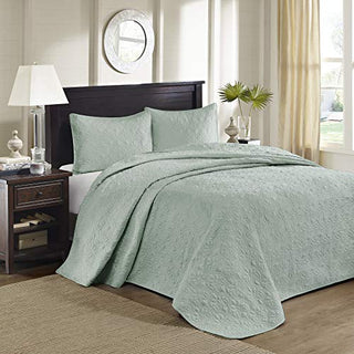Madison Park Quebec King Size Quilt Bedding Set - Seafoam, Damask, 3 Piece Bedding Quilt Coverlets