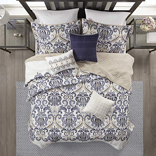 Madison Park Quilt Traditional Damask Design All Season, Lightweight Coverlet Bedspread Bedding Set, Matching Shams, Pillows, King/Cal King(104"x94"), Navy/White, 6 Piece (MP13-1522)
