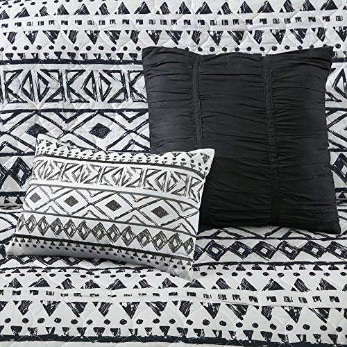 Urban Habitat Reversible Cotton Quilt Set-Luxe Stitching Design All Season, Lightweight Coverlet Bedspread Bedding, Matching Shams, Full/Queen(88"x92"), Larisa Medallion Black