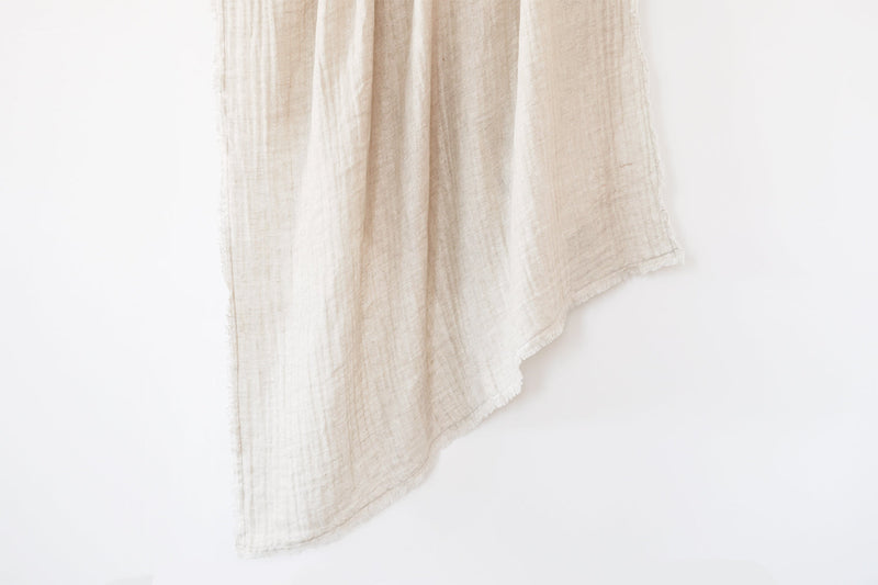 Crinkled Double Weave Linen Throw