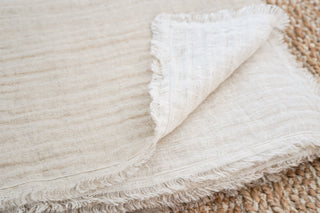 Crinkled Double Weave Linen Throw