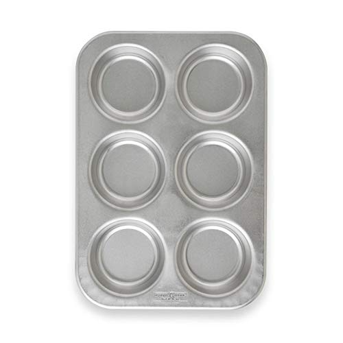 Nordic Ware Jumbo Muffin Pan, Six 4in Cups, Natural