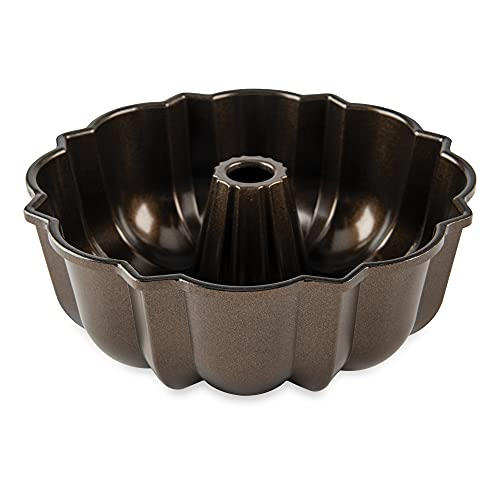 Nordic Ware Pro Cast Original Bundt Pan Bakeware, 12 Cup, Bronze