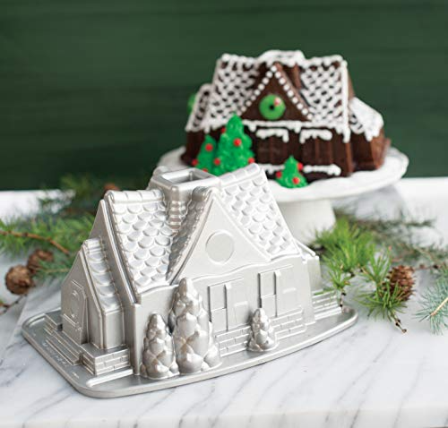 Nordic Ware Gingerbread House Bundt Pan