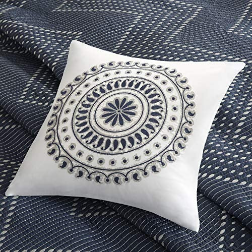 INK+IVY Fleur Fashion Cotton Throw Pillow, Csual Embroidered Square Decorative Pillow, 18X18, Navy