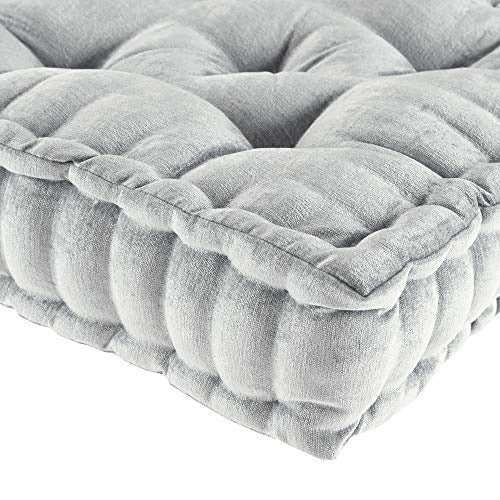 Intelligent Design Azza Floor Pillow Square Pouf Chenille Tufted with Scalloped Edge Design Hypoallergenic Bench/Chair Cushion, 1 Count (Pack of 1), Grey