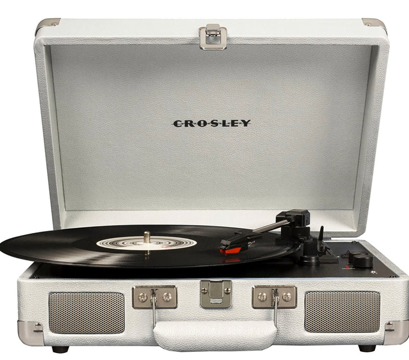 Crosley Cruiser Deluxe Vintage 3-Speed Bluetooth Suitcase Turntable, White Sand